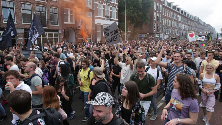 Thousands people take part in the 'Unmute Us' march protest against coronavirus restrictions on September 11, 2021 in Amsterdam