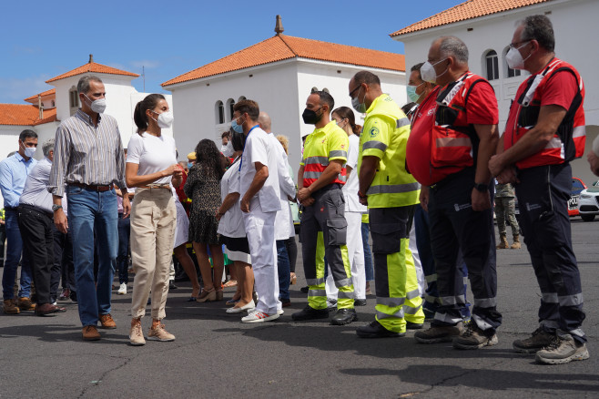 The King and Queen visit the area affected by the volcano eruption in La Palma