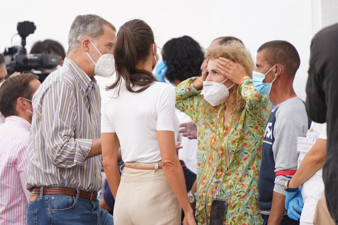 The King and Queen visit the area affected by the volcano eruption in La Palma