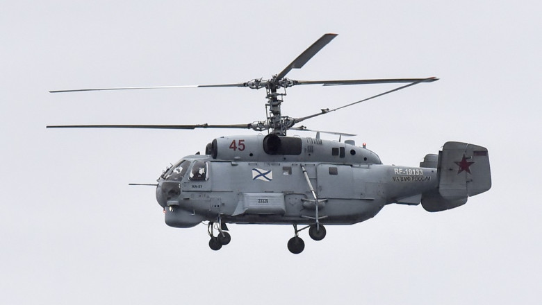 elicopter Ka-27 in zbor