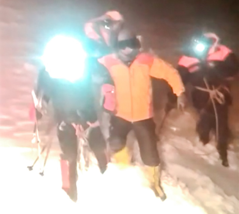 Cinci alpinişti au murit după ce au fost surprinşi de o furtună de zăpadă pe Muntele Elbrus FOTO: Profimedia Images