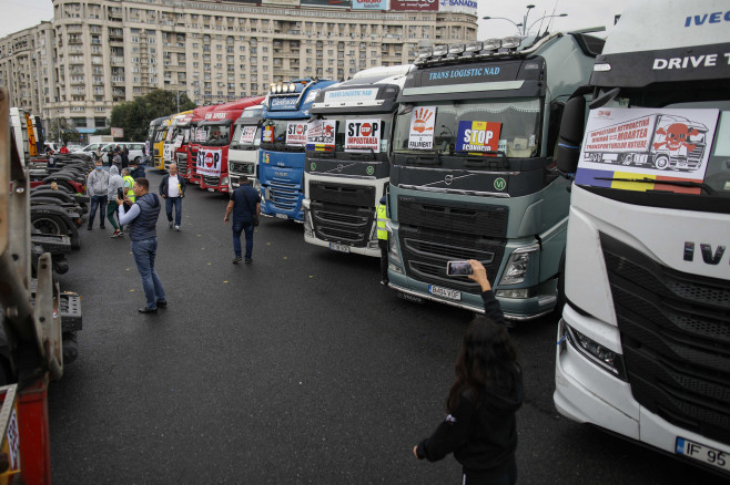 PROTEST_TRANSPORTATORI_03_INQUAM_Photos_Octav_Ganea