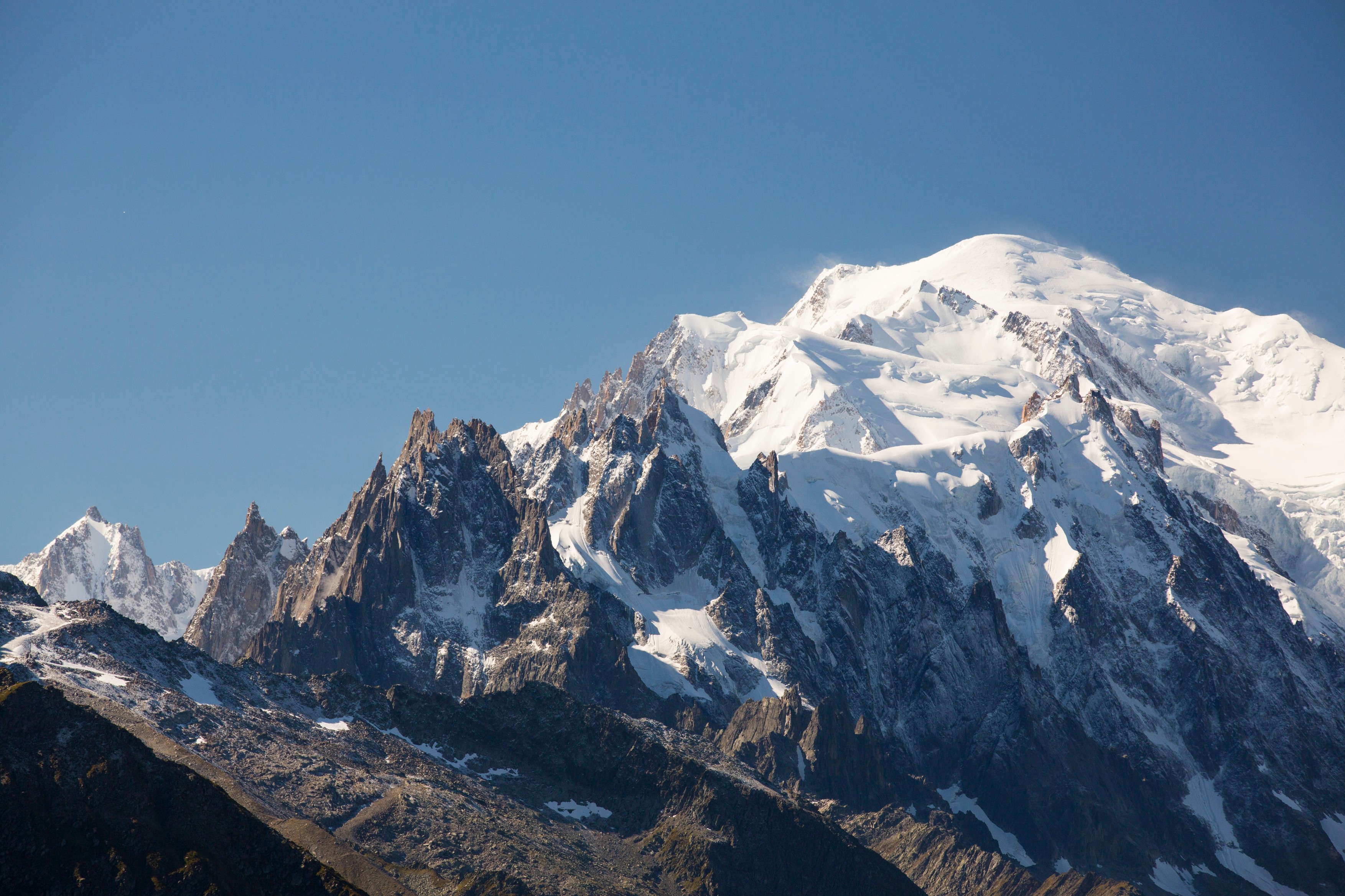 Mont Blanc a pierdut aproape un metru din înălțime în ultimii patru ani