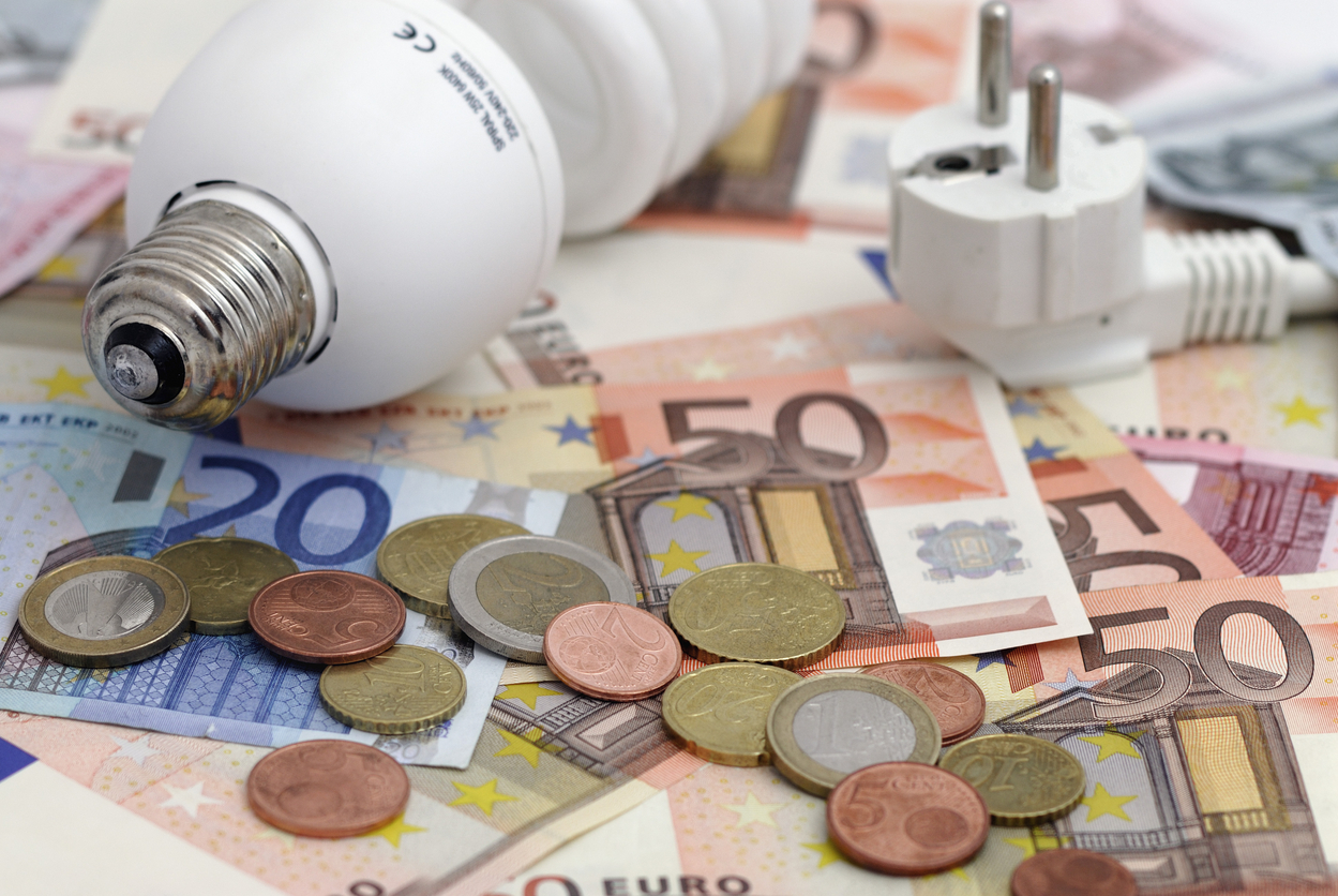 Spania cere măsuri la nivelul UE pentru a combate creşterea preţurilor la electricitate