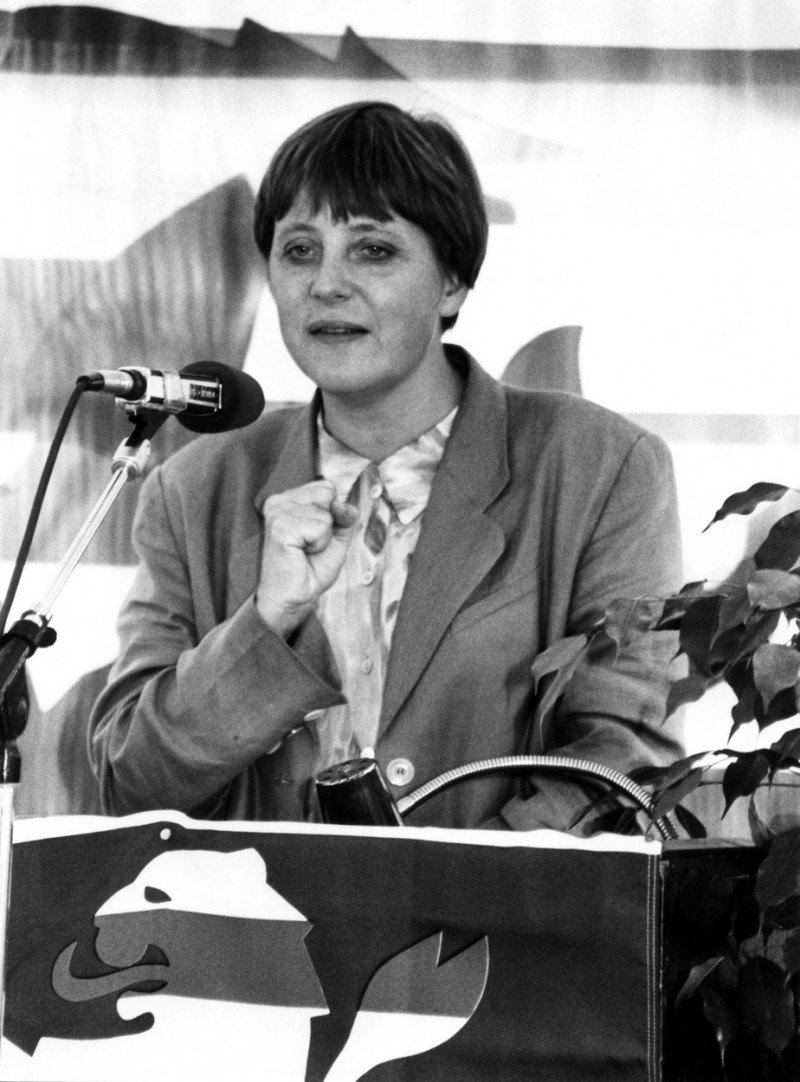 Angela Merkel într-un discurs din 1994