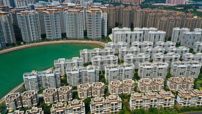 Clădiri construite de Evergrande în Ocean Flower Island, un arhipeleag artificial construit în Danzhou, Hainan.