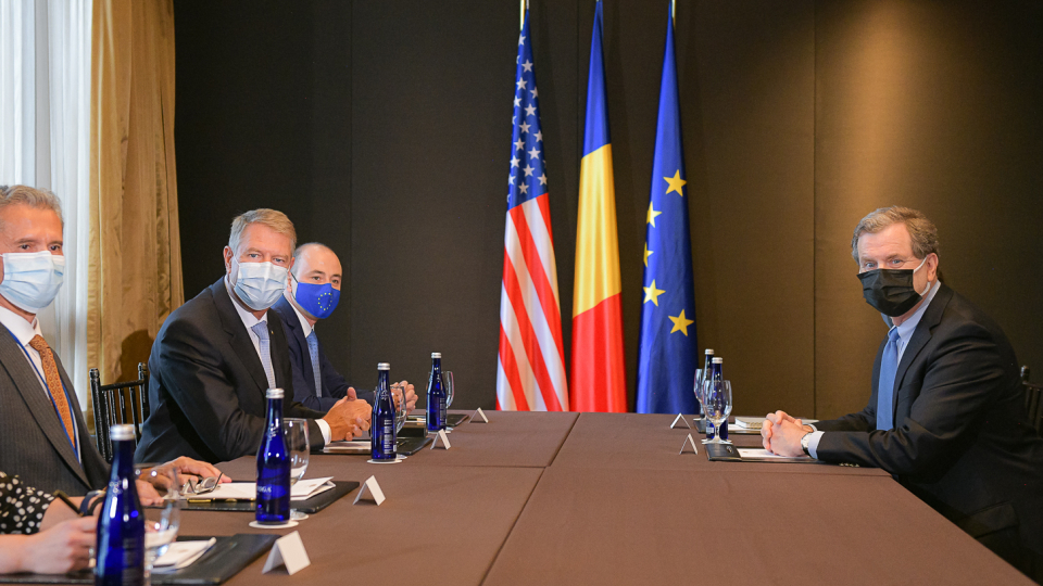 Iohannis a exprimat îngrijorarea faţă de creşterea discursului antisemit la o întrevedere cu preşedintele American Jewish Committee