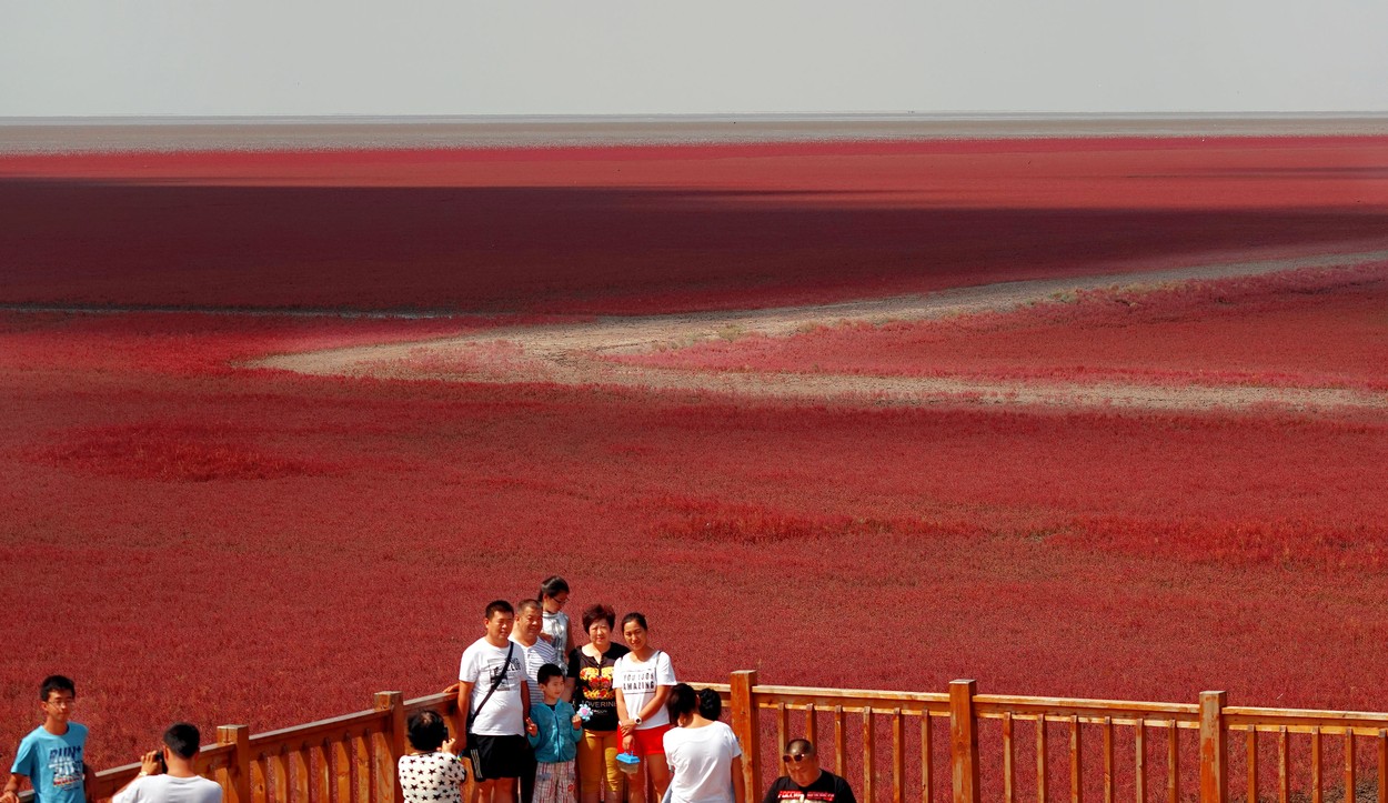 plaja rosie din china