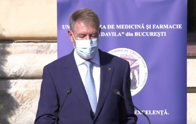 Klaus Iohannis: Epidemia de COVID a fost dublată de cea a dezinformării. Această epidemie de fake-news a pus la îndoială vaccinul