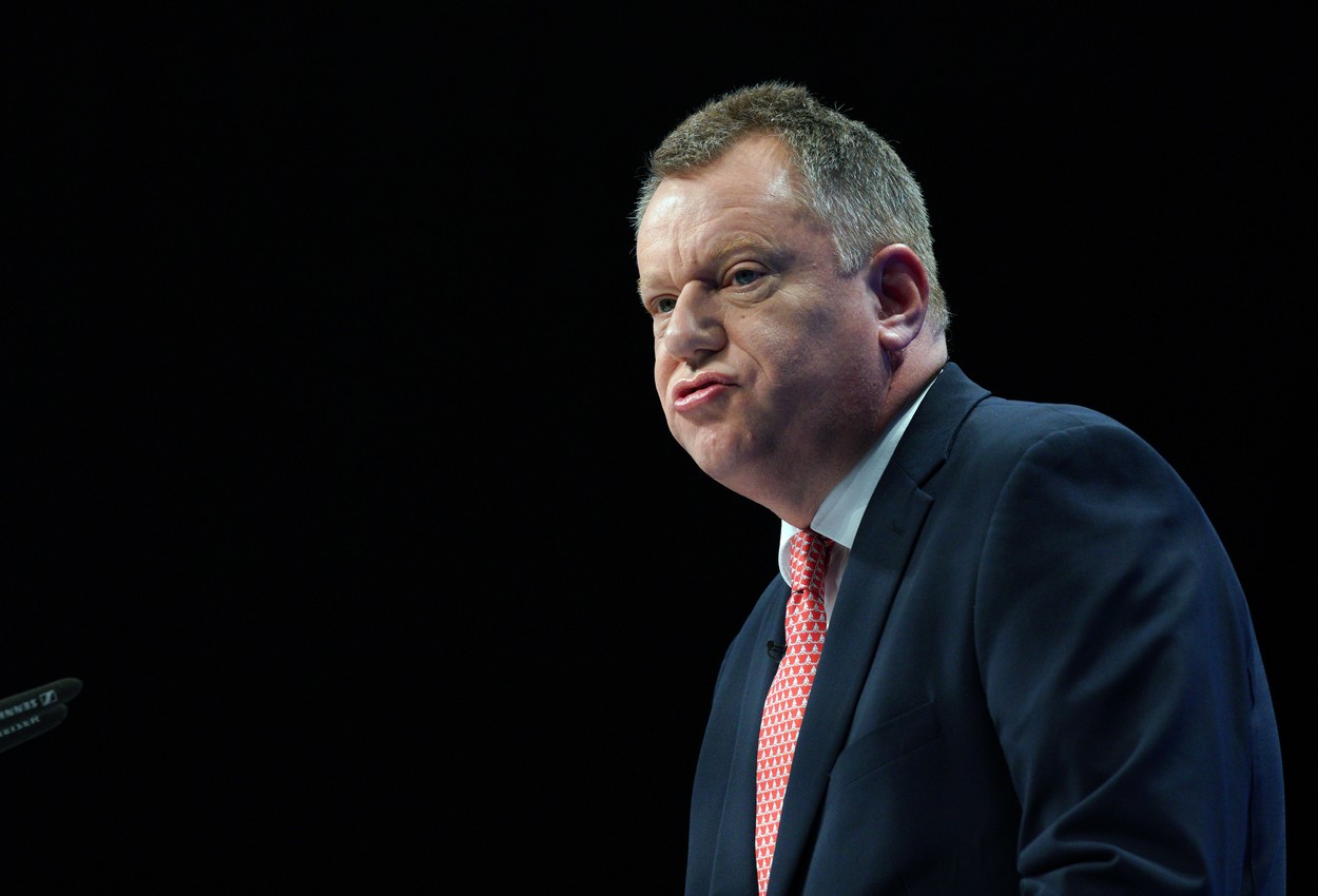 Marea Britanie escaladează scandalul post-Brexit - cere ca problemele cu UE să fie arbitrate de o curte internațională, nu de CJUE