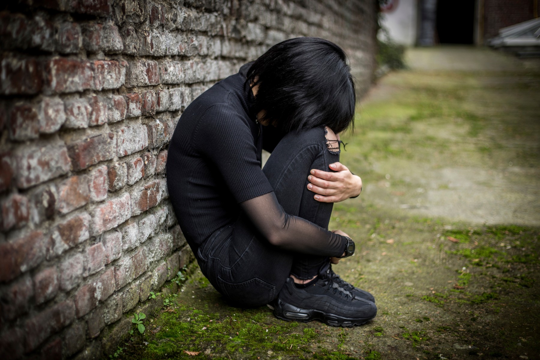 Raport UNICEF: Pandemia de COVID-19 a afectat sănătatea mintală a tinerilor și este doar partea vizibilă a aisbergului