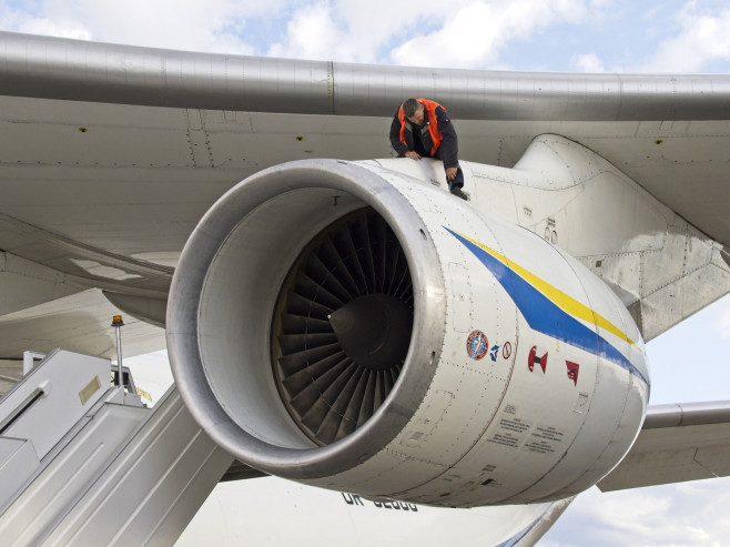 Cel mai mare avion cargo din lume, Antonov AN-225 Mriya