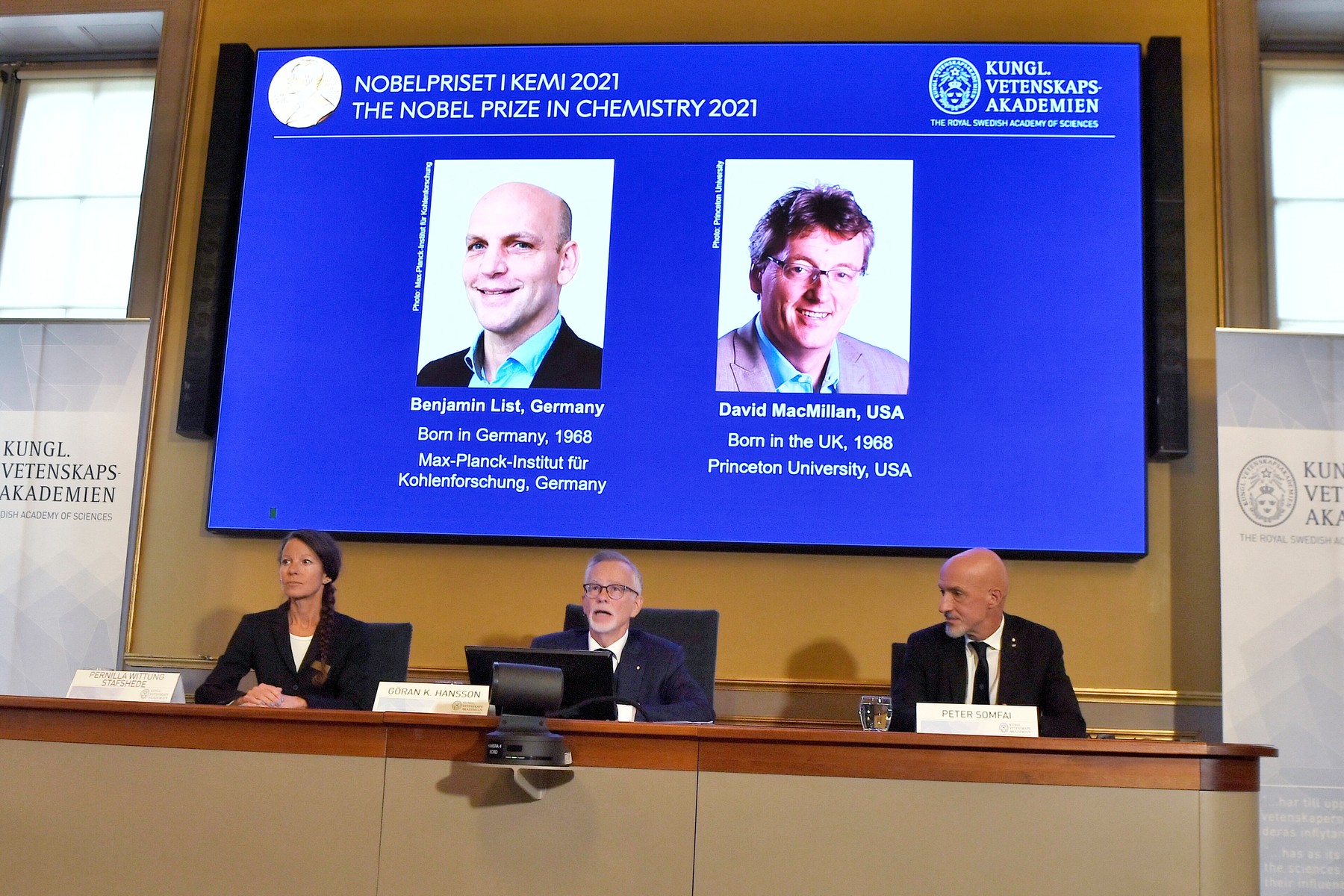 Premiul Nobel pentru chimie a fost câștigat în 2021 de cercetătorii Benjamin List şi David W.C. MacMillan