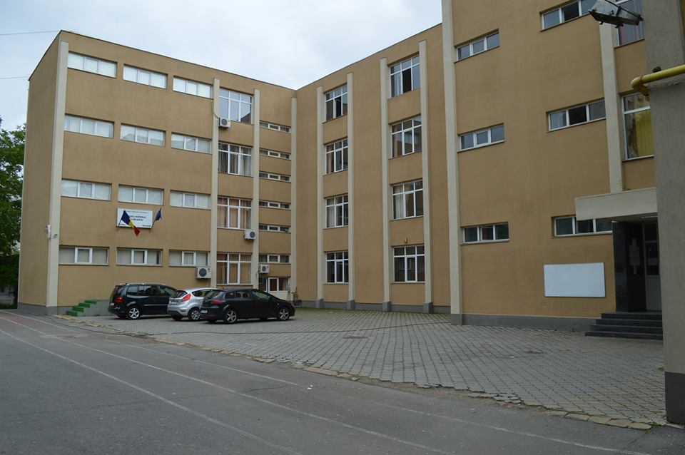 Un liceu și o grădiniță din Sectorul 4 se închid din cauza cazurilor de infectare cu SARS-COV 2