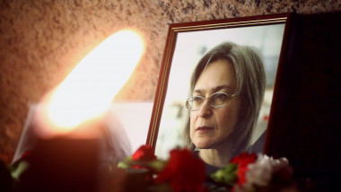 Memorial event to honour journalist Anna Politkovskaya at the Solovetsky stone on Troitskaya Square.