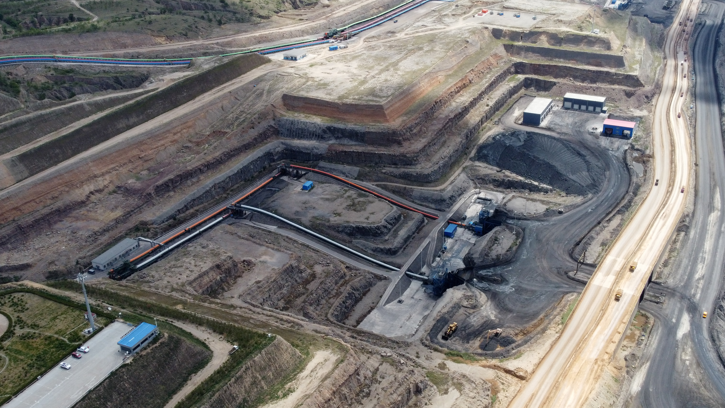 China a cerut minelor să crească producția de cărbune pentru a face față cererii de energie electrică