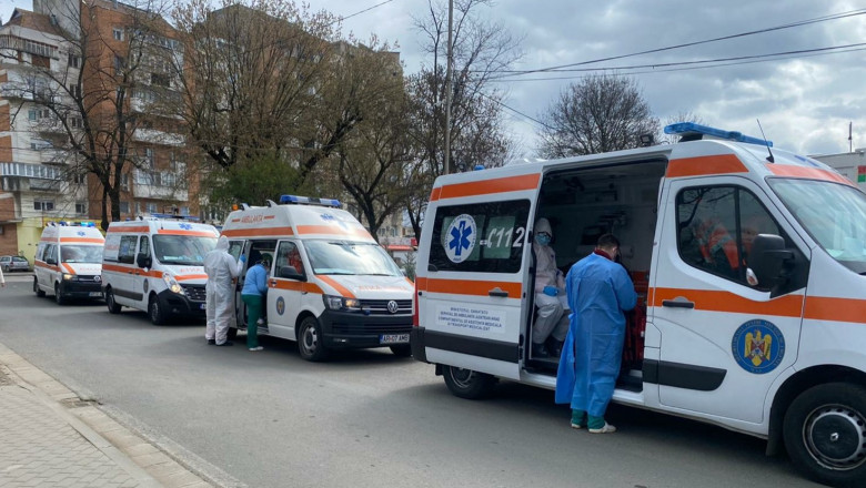 Primii 10 pacienți COVID români în stare gravă sunt transferați în Ungaria pentru tratament