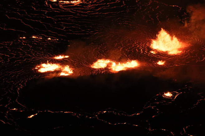 eruptie vulcan kilauea hawaii 1