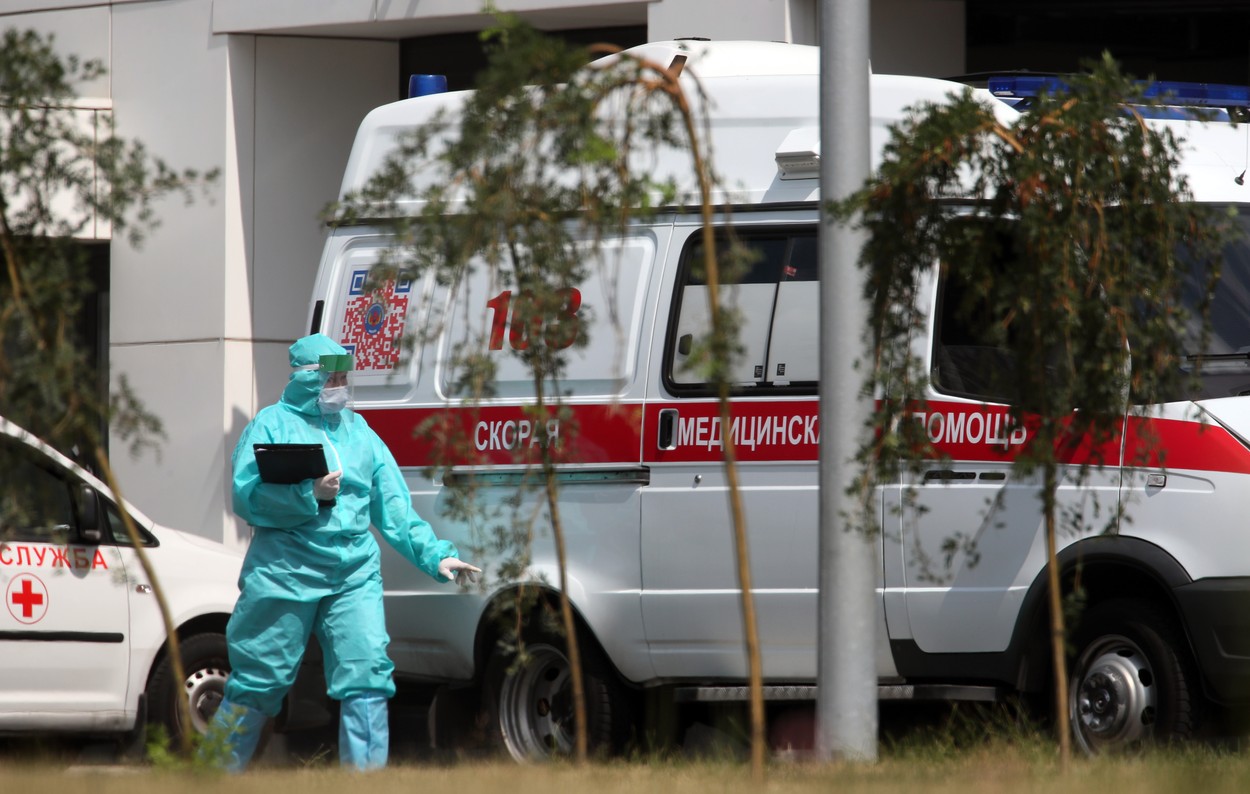 Nou record de decese cauzate de COVID-19 în Rusia. Moscova şi Sankt Petersburg au raportat cei mai mulți morți