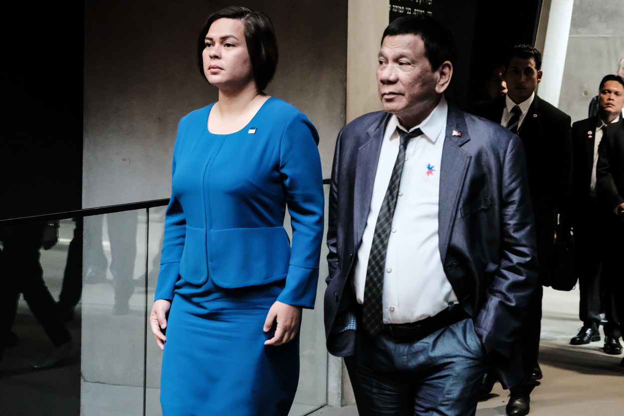 La o zi după ce și-a anunțat retragerea, Rodrigo Duterte spune că fiica sa va candida pentru a-i lua locul