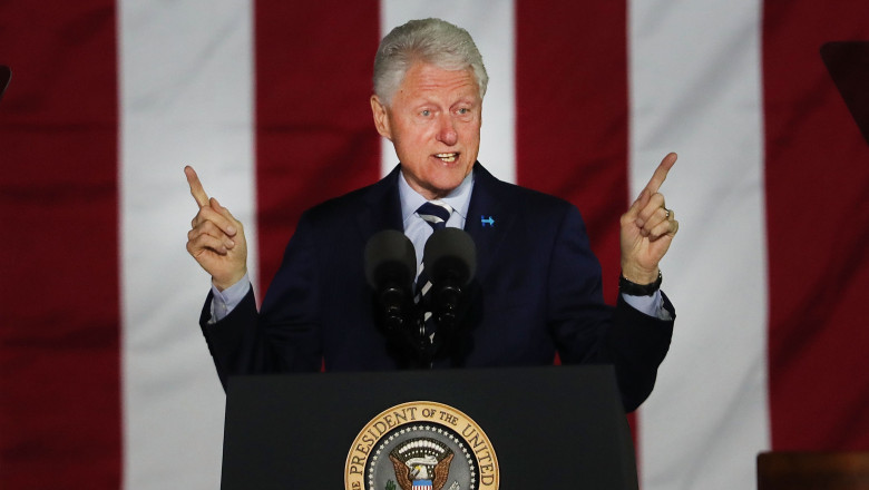 Fostul președinte al SUA, Bill Clinton, a fost internat la terapie intensivă. Problema medicală nu are legătură cu Covid