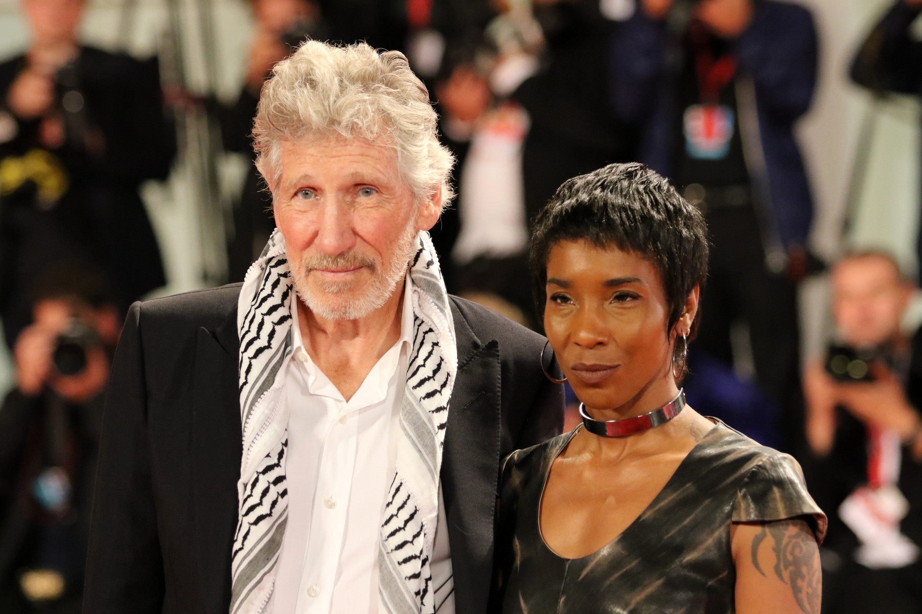 Roger Waters s-a căsătorit pentru a cincea oară, la vârsta de 78 de ani. Noua soție i-a fost șofer