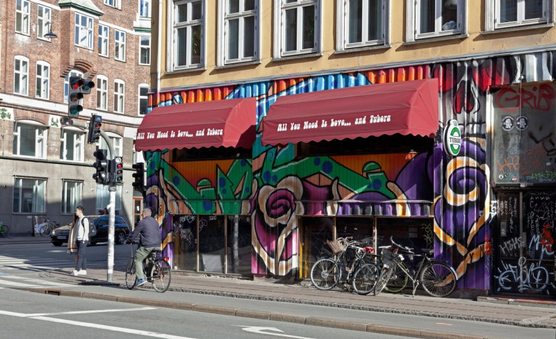 Café Understellet on colourful and sunny Nørrebrogade in Nørrebro, Copenhagen.
