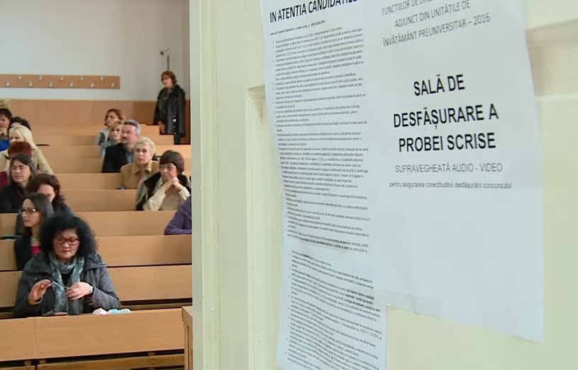 Matematica și întrebările despre catalog i-au încurcat pe profesorii care vor să fie directori. "Cam multe 50 de întrebări în 2 ore"