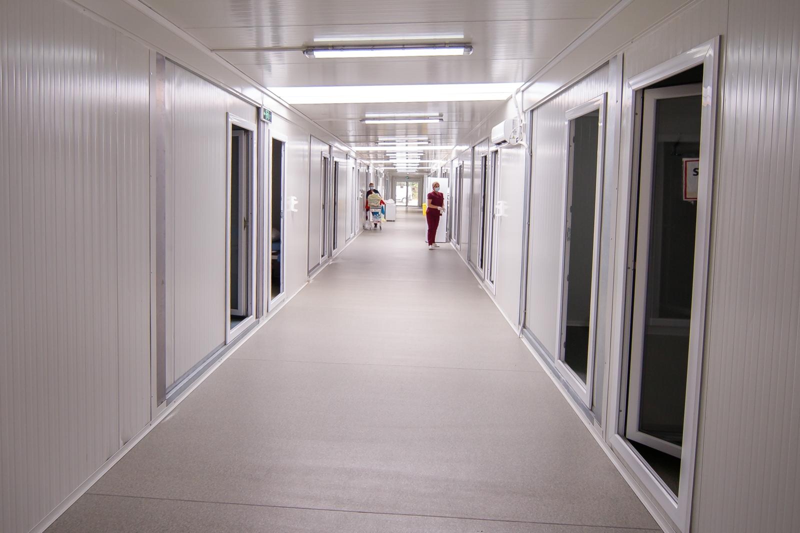 Cseke Attila: Spitalul modular Pipera va primi în această seară primii pacienți. La Lețcani vor funcționa 10 paturi de terapie acută