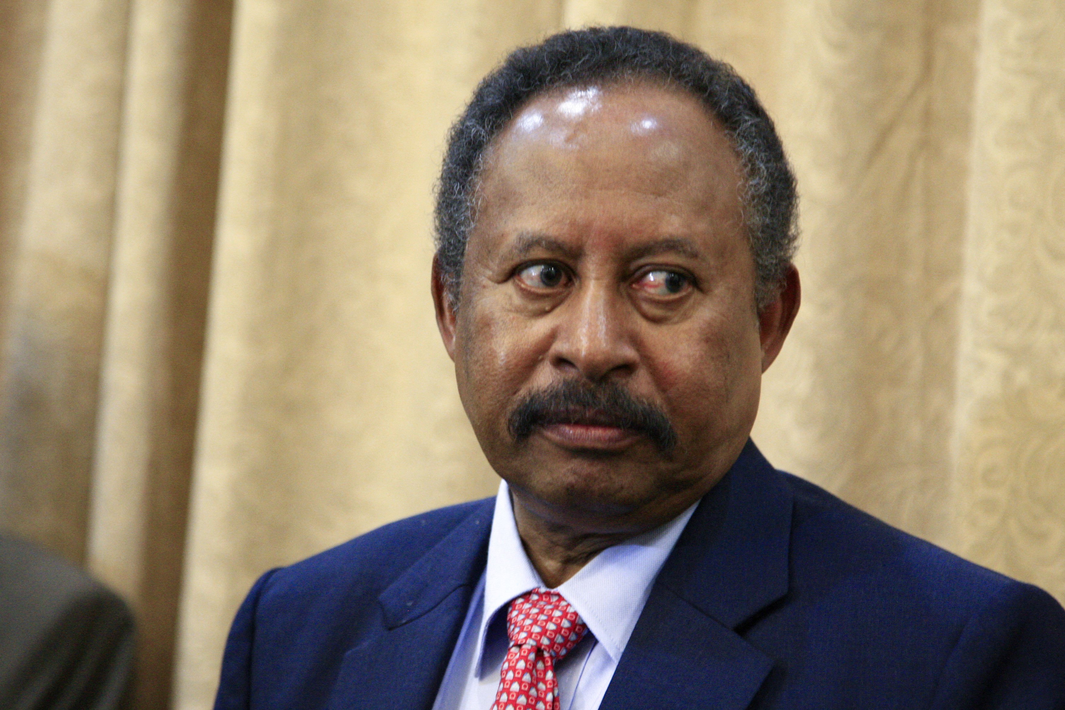 Lovitură de stat în Sudan. Premierul arestat se află acasă la șeful armatei: „E la mine, bine sănătos”