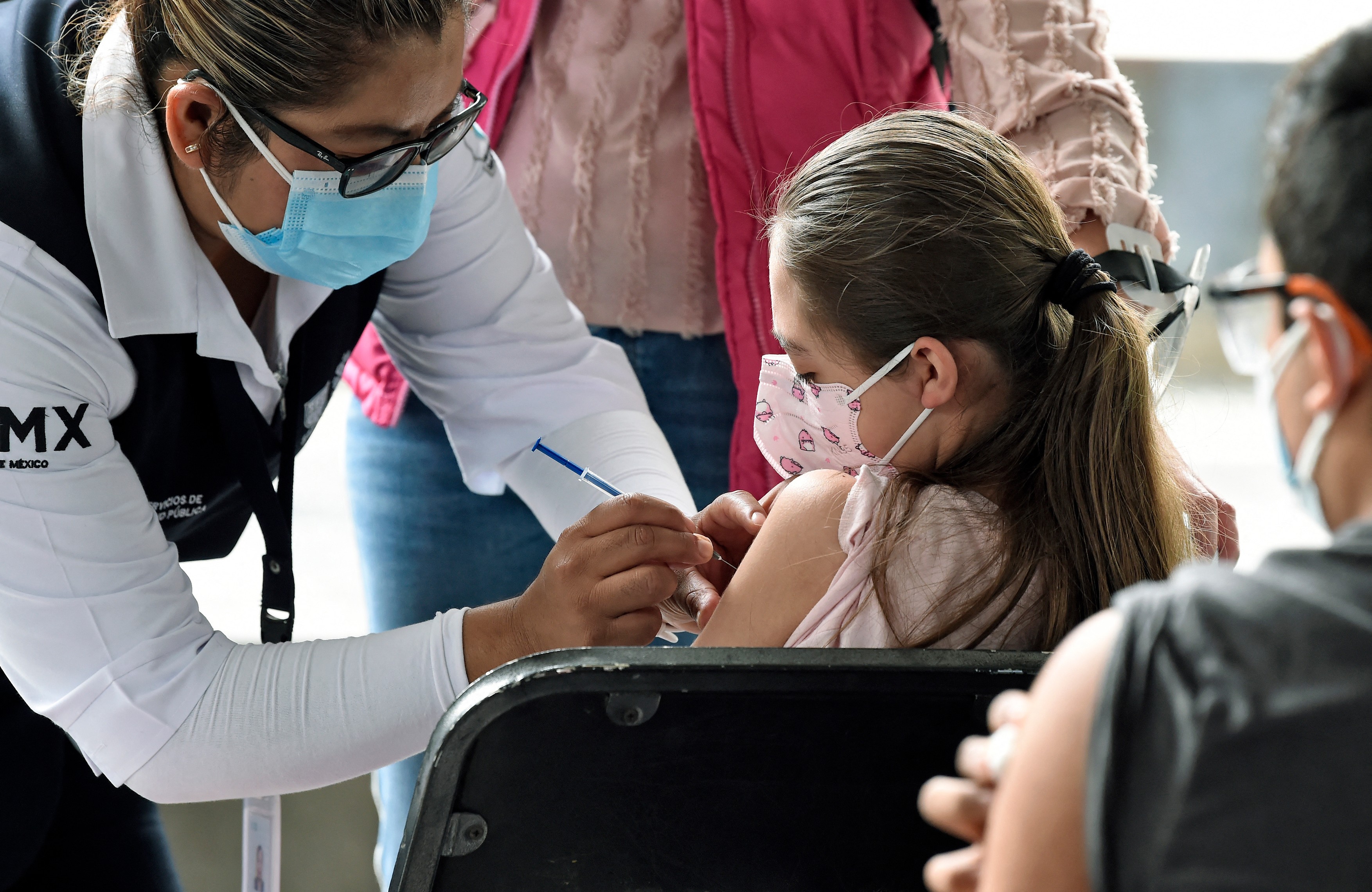 Experții FDA au aprobat recomandarea pentru autorizarea vaccinului Pfizer la copii cu vârste între 5 și 11 ani