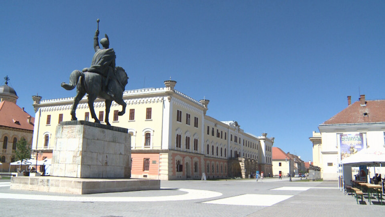 Alba Iulia, municipiul cu cea mai mare incidență Covid din România