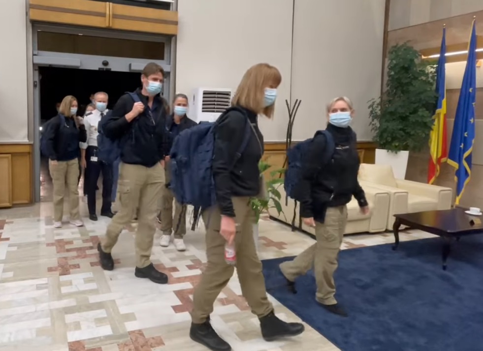 O echipă de medici și asistenți din Danemarca a ajuns în România pentru a ajuta în criza Covid