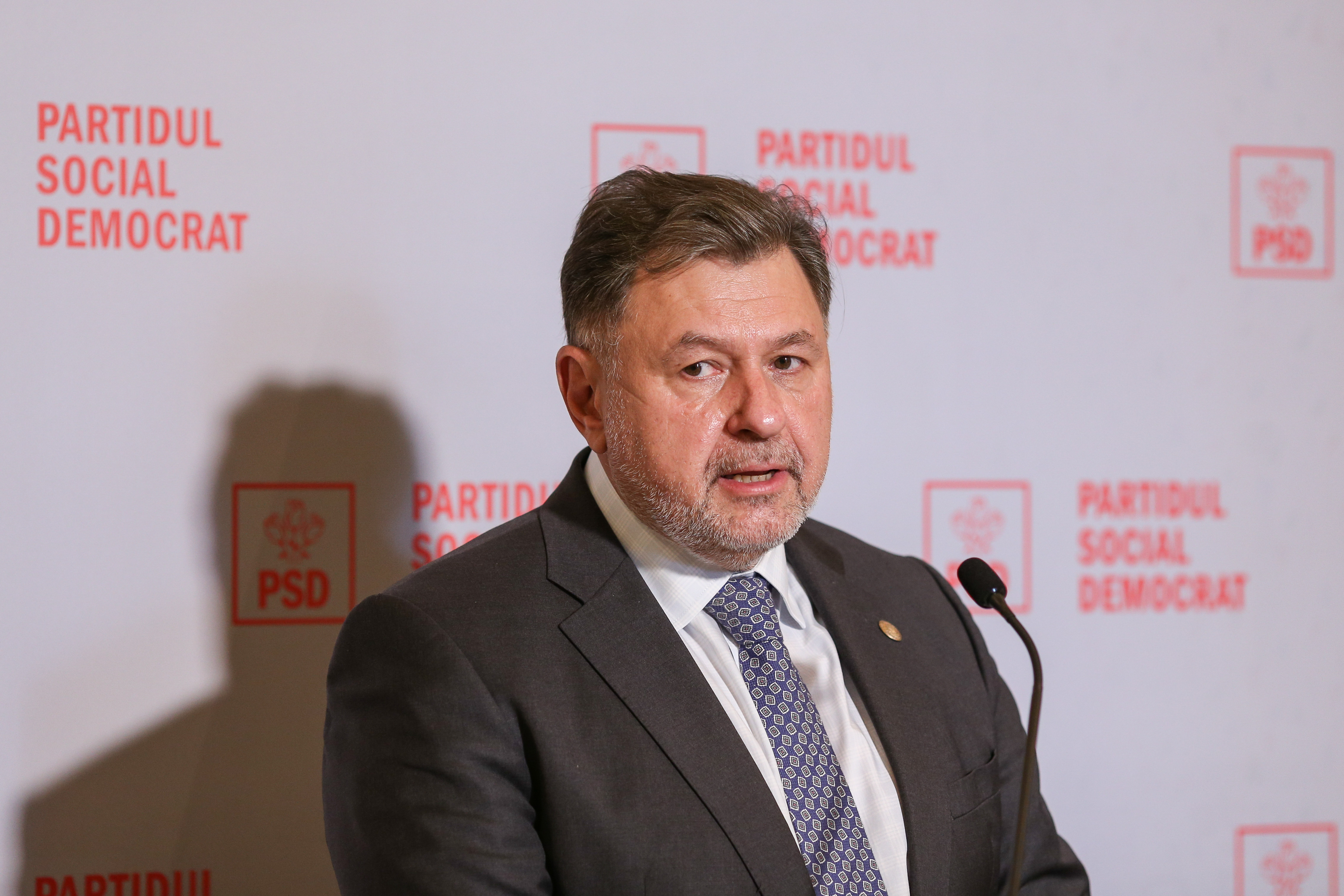 Alexandru Rafila: Proiectul de lege care obliga angajatii sa aiba certificat verde a fost prost scris si creeaza discriminari