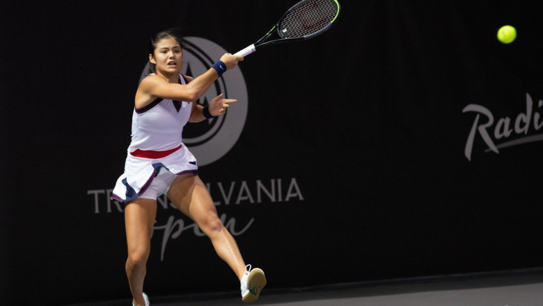 Emma Răducanu într-un meci de la Transylvania Open.