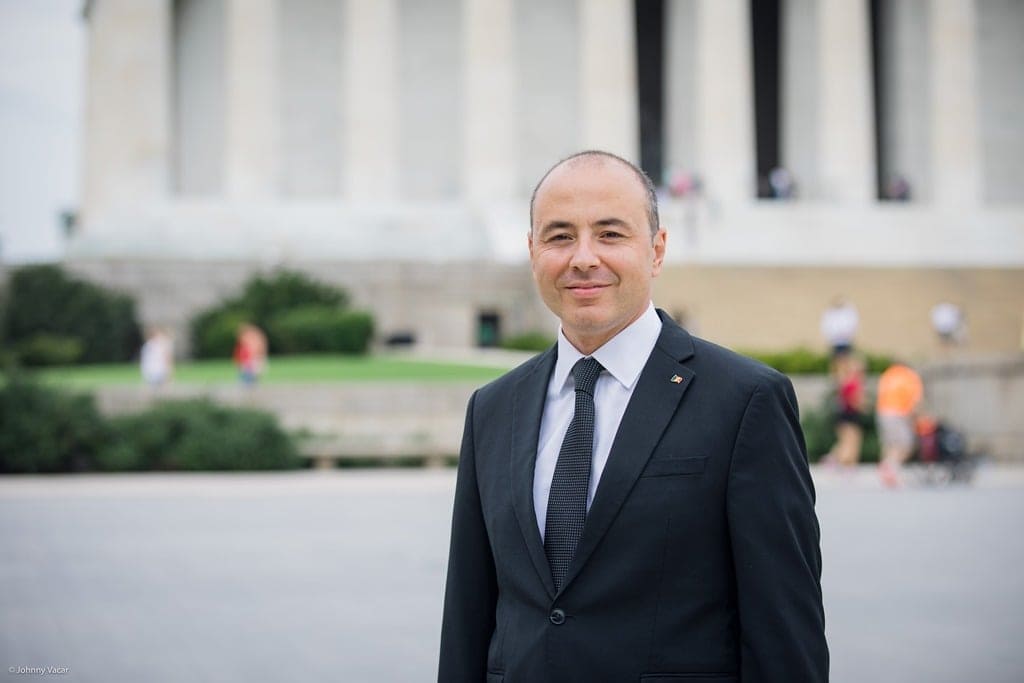 Ambasadorul Andrei Muraru începe turneul „50 States, One Community” în comunitățile românești din SUA