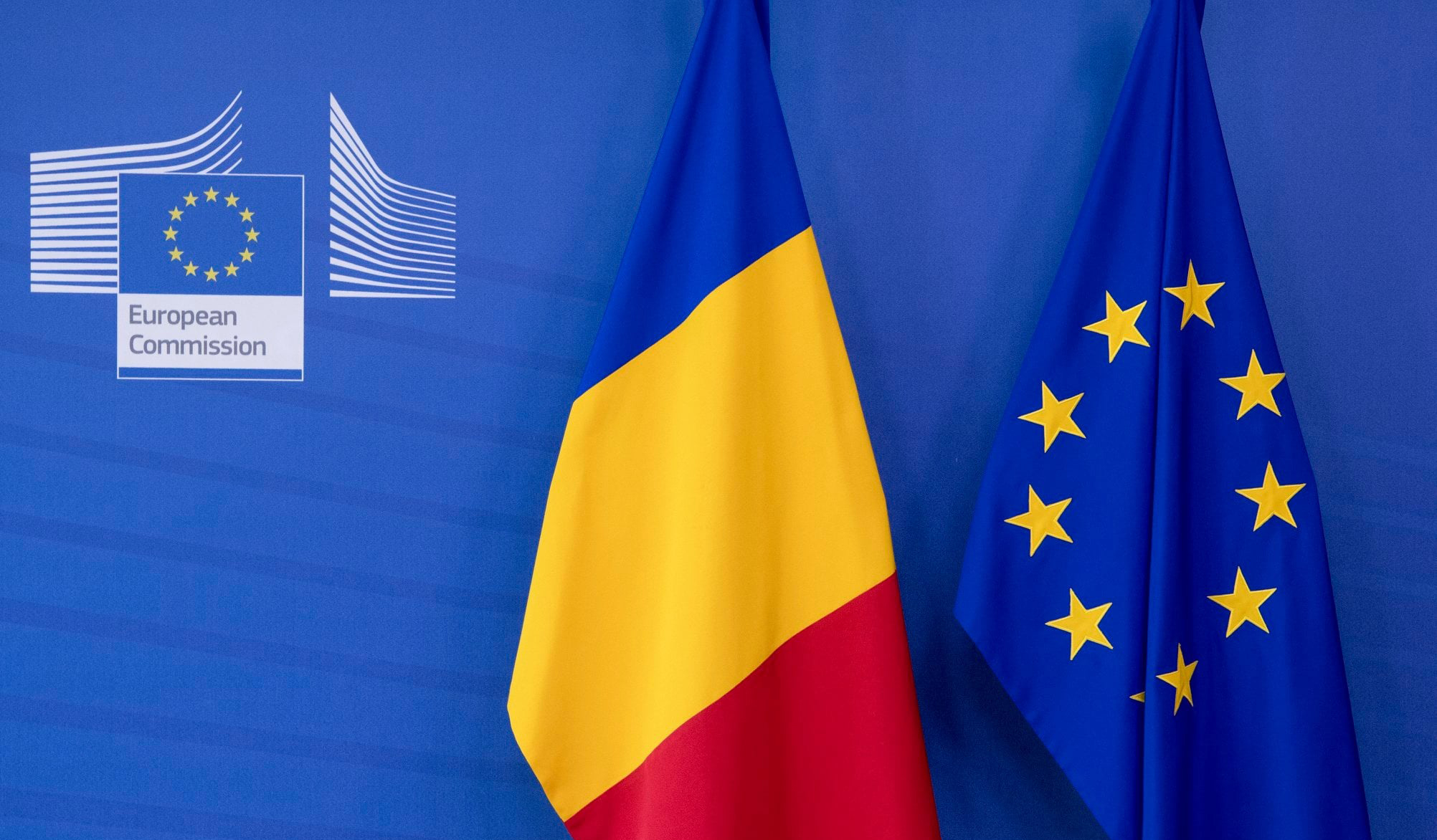 Bloomberg: România va primi o amânare din partea Uniunii Europene în lupta pentru limitarea deficitului bugetar
