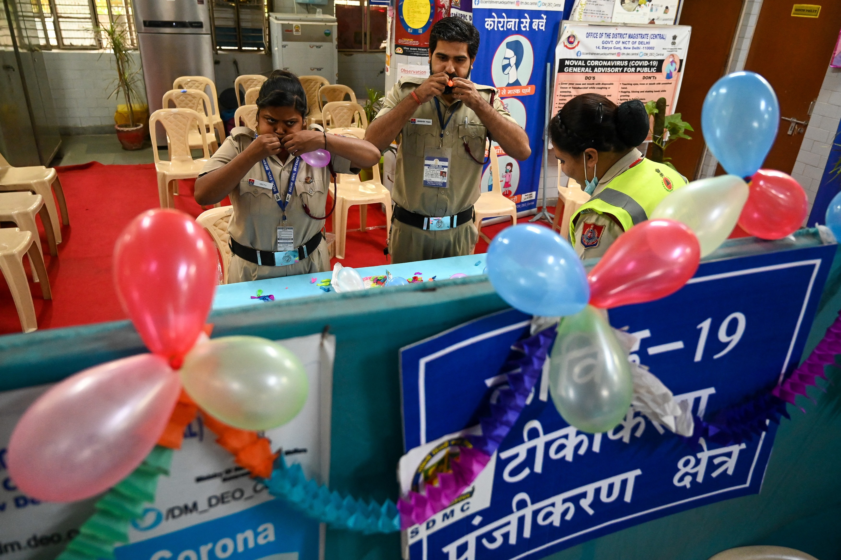 India atinge noi recorduri de vaccinare după dezastrul Covid din vară - a administrat peste un miliard de doze