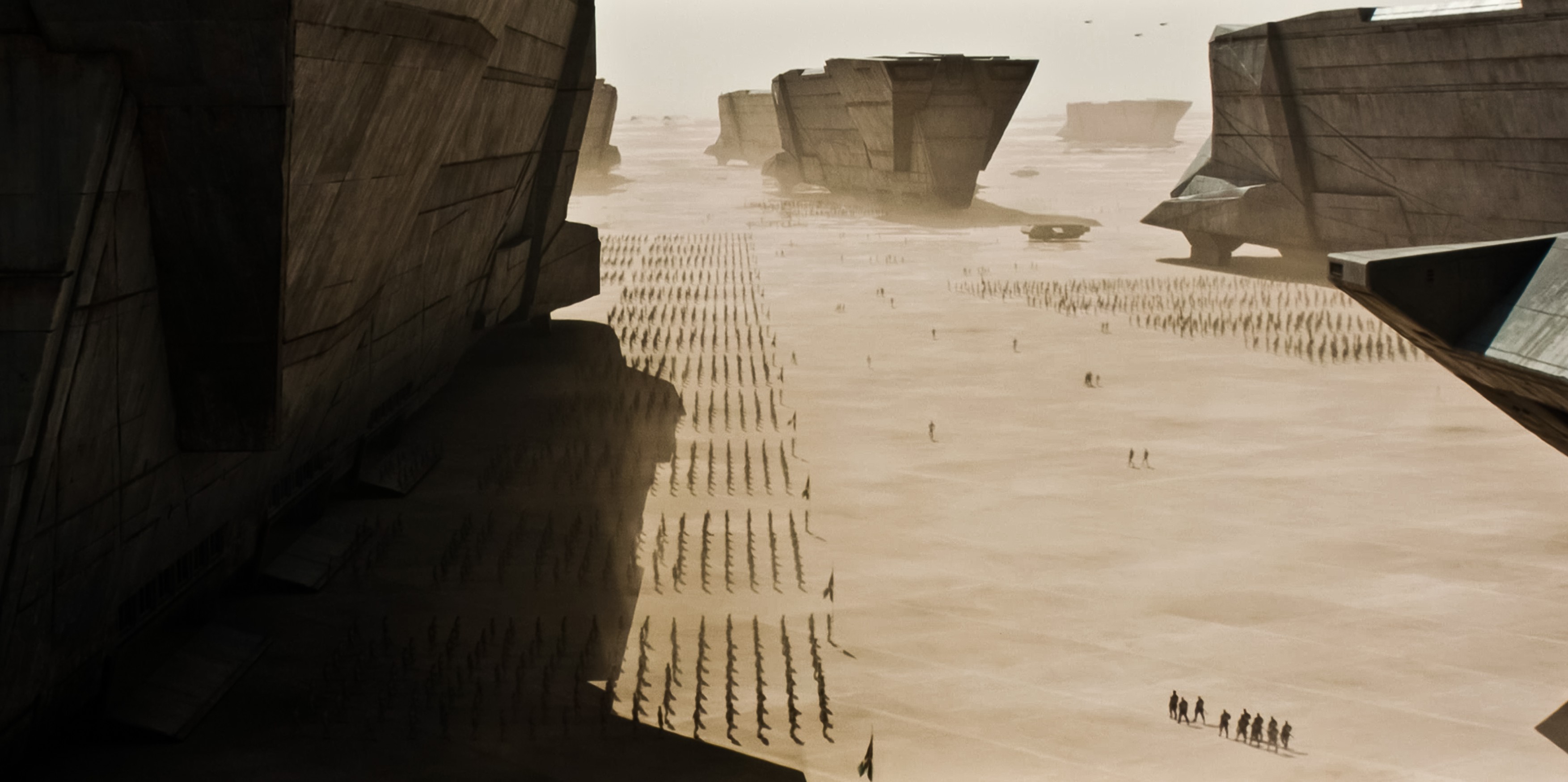 Noul film „Dune”: prima ecranizare care se ridică la pretențiile imaginației fanilor SF. Deocamdată