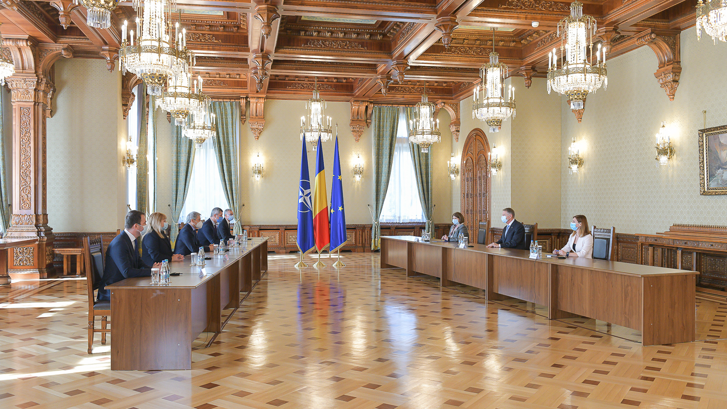 USR, replică pentru Iohannis: „Crizatorii sunt Florin Cîţu, echipa câştigătoare şi preşedintele”