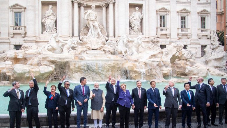 liderii g20 au aruncat o monedă in fontana di trevi din roma