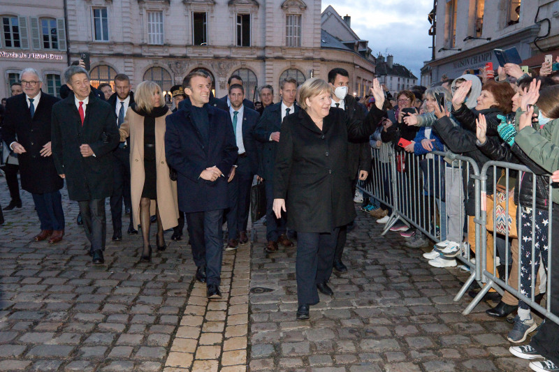 Merkel And Macron Visit Beaune - Burgundy