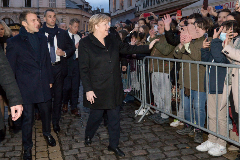 Merkel And Macron Visit Beaune - Burgundy