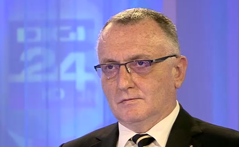Ministrul Educației Sorin Cîmpeanu, noi precizări despre teze și notele necesare pentru încheierea mediilor