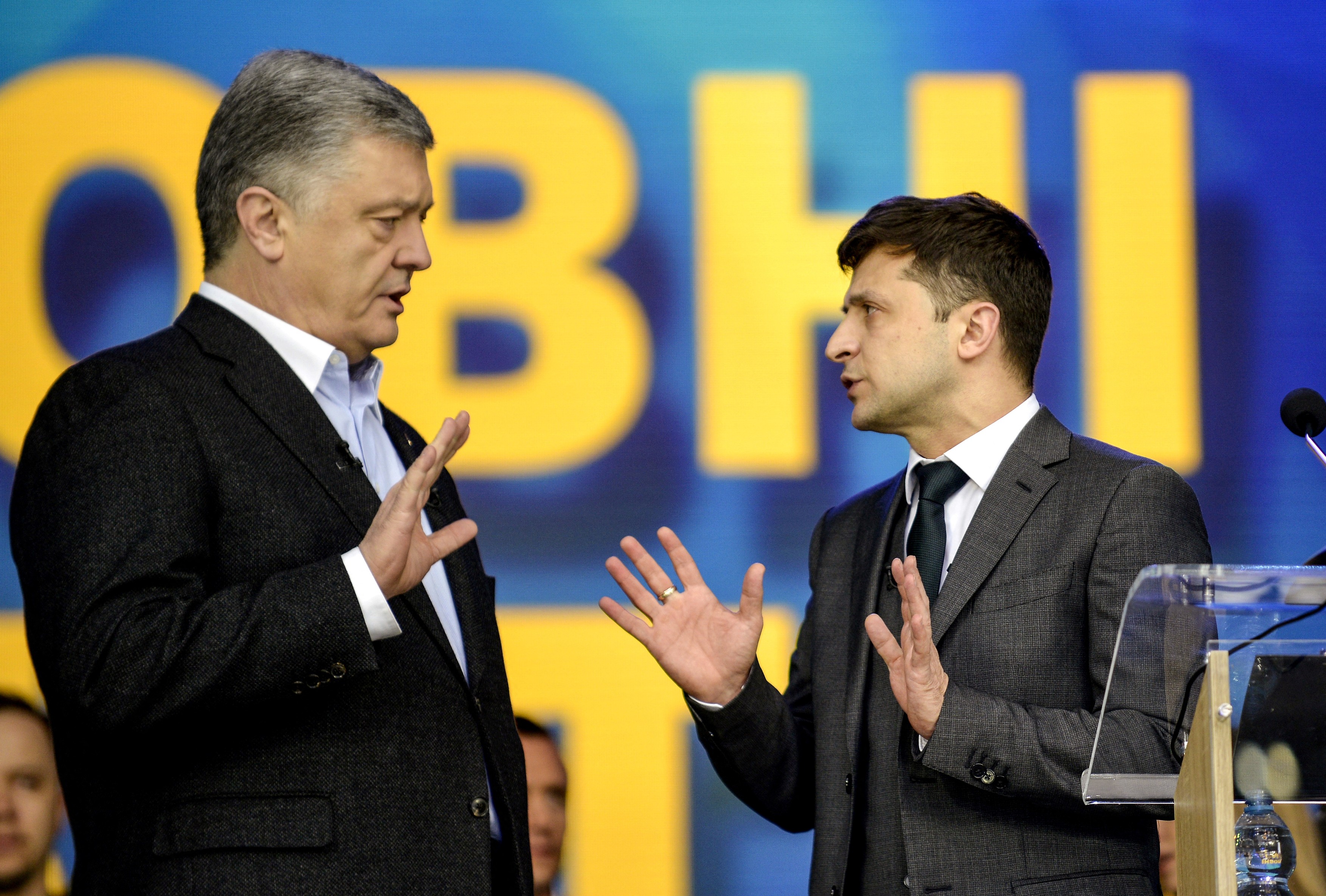 Volodimir Zelenski a promulgat legea „dezoligarhizării” în Ucraina