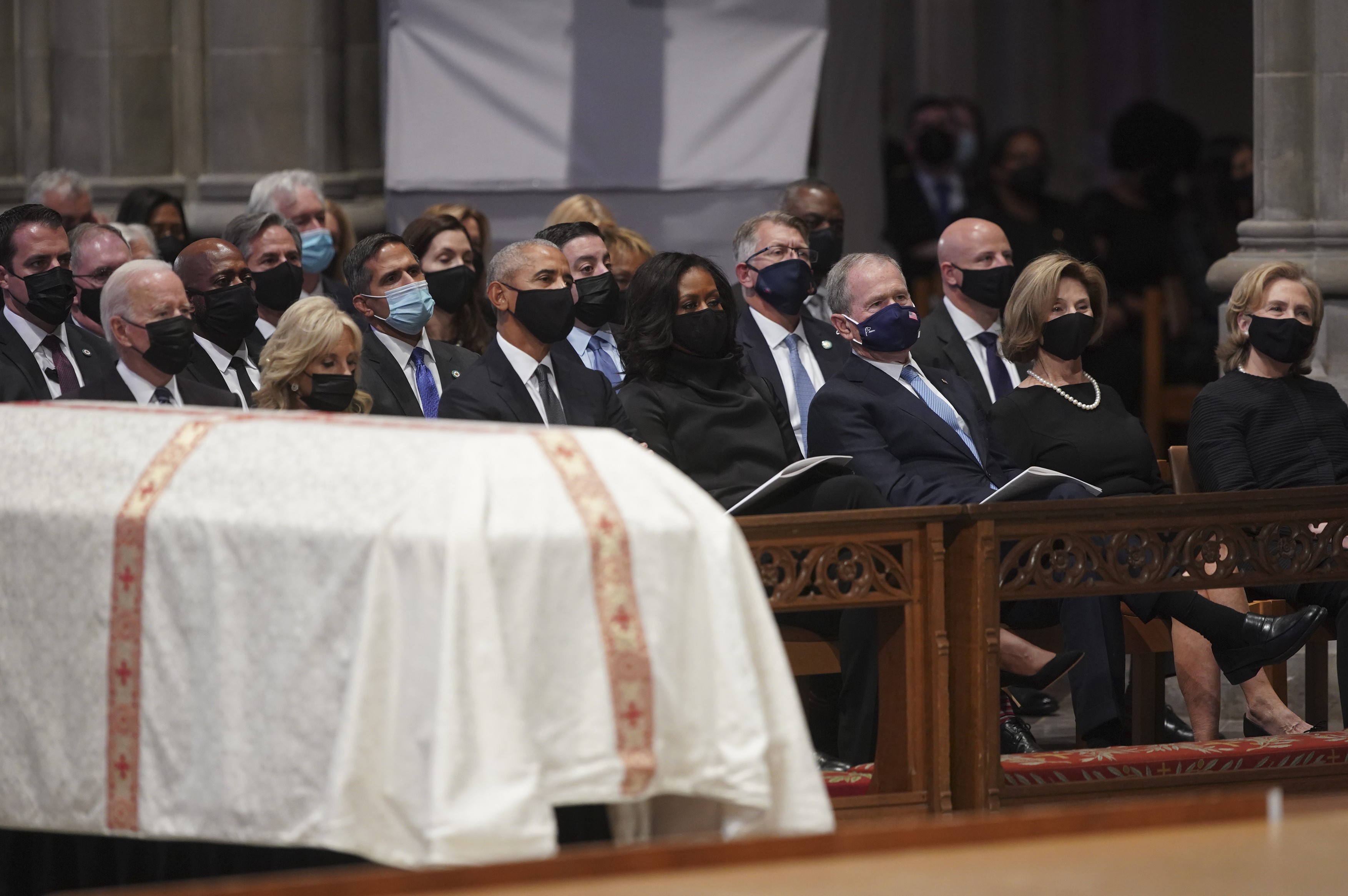 Funeralii naţionale pentru Colin Powell. Imagini de la ceremonia care a avut loc la Catedrala din Washington