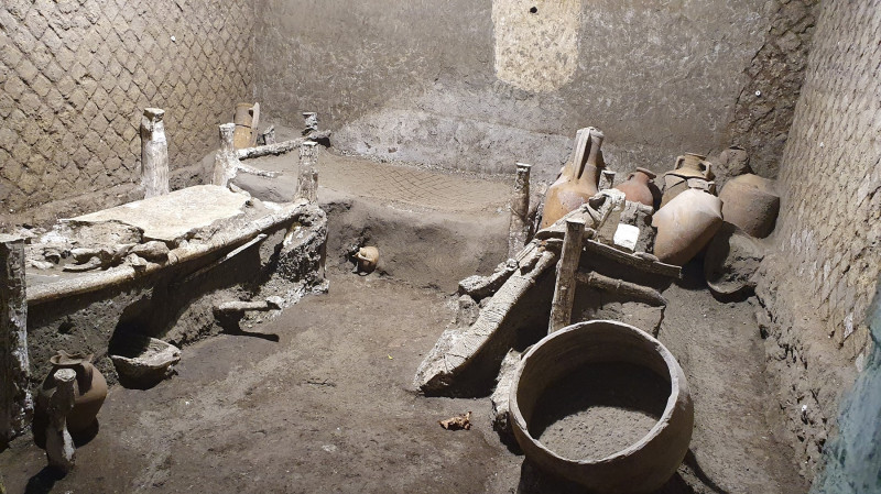 Arheologii au descoperit pe şantierul arheologic de la Pompei: o ''cameră a sclavilor''.