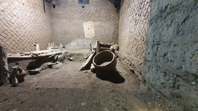 Arheologii au descoperit pe şantierul arheologic de la Pompei: o ''cameră a sclavilor''.