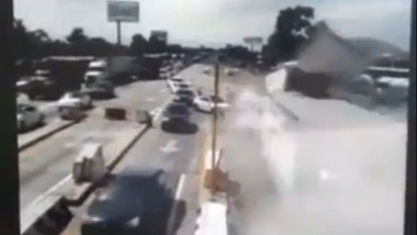 momentul accidentului de pe autostrada din mexic
