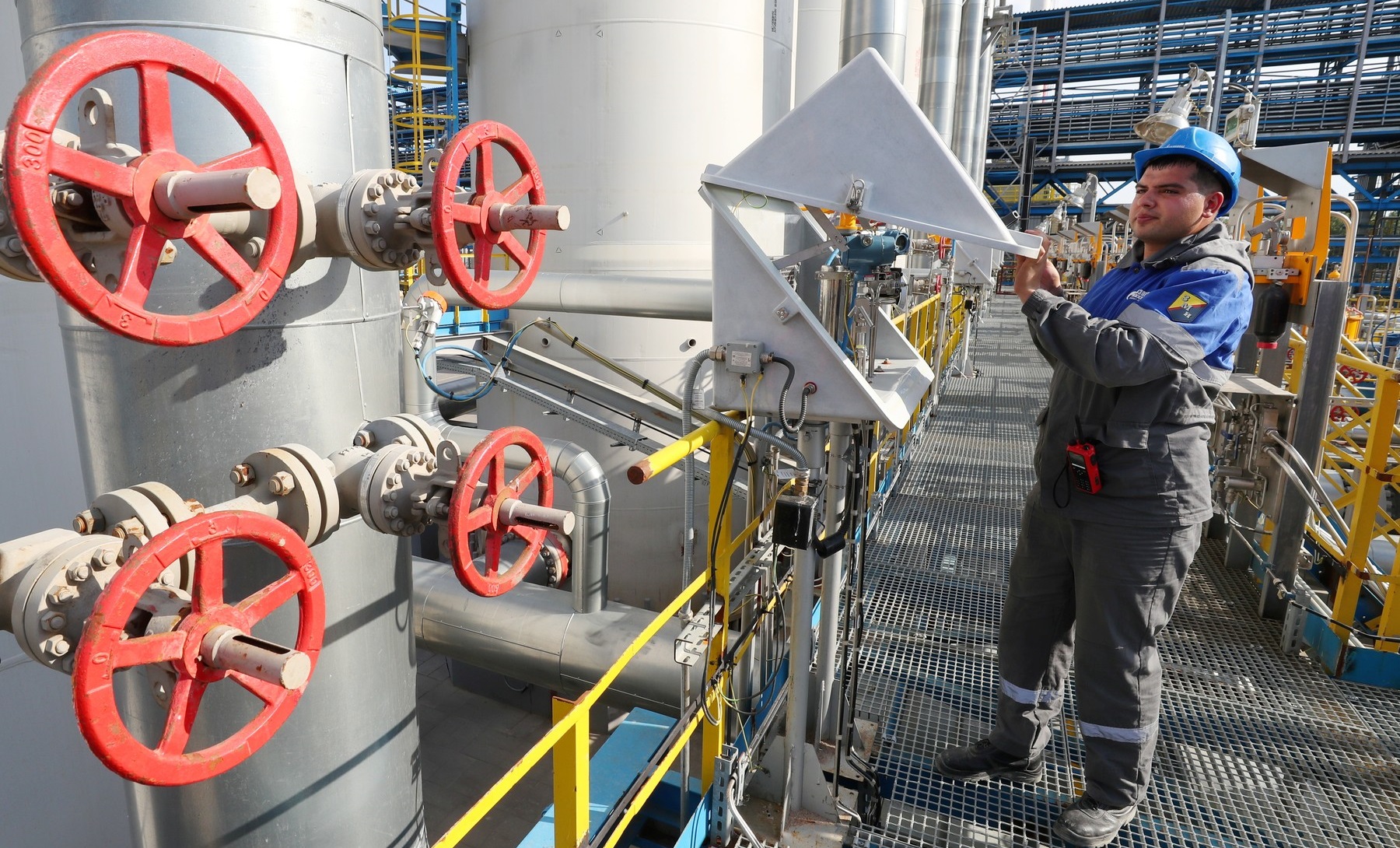 Gazprom promite că va livra gaze în depozitele europene în luna noiembrie